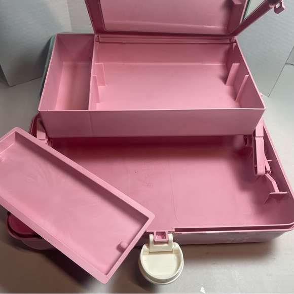 BNWT RETRO CABOODLES ON THE GO LARGE MAKEUP CASE - Picture 8 of 16